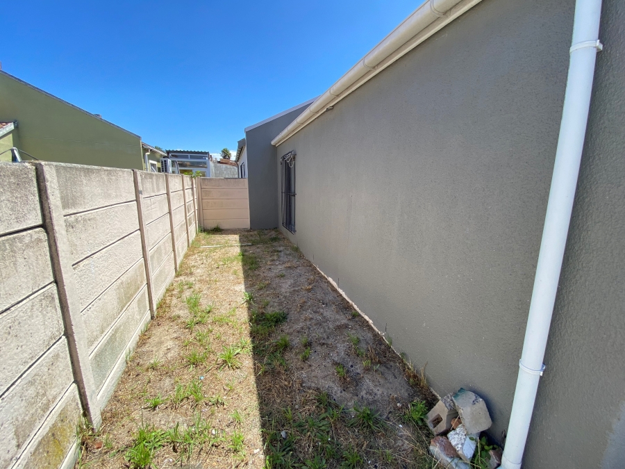 2 Bedroom Property for Sale in Summer Greens Western Cape